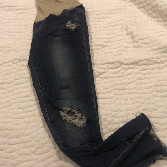 Articles Of Society Denim - Articles Of Society- Maternity Jeans Articles Of Society Denim - Articles Of Society- Maternity Jeans